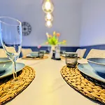 Luxury With Parking Lejlighed