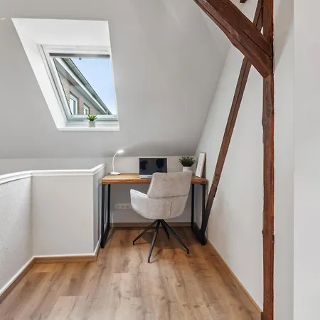 S4D Ferienwohnung Kiel Zentral, 2 Parkplaetze アパート