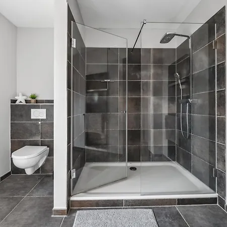 S4D Ferienwohnung Kiel Zentral, 2 Parkplaetze *