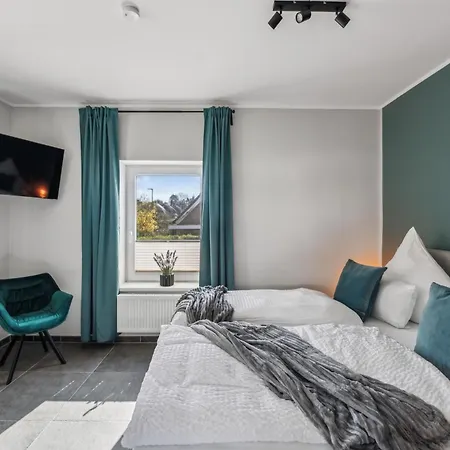 S4D Ferienwohnung Kiel Zentral, 2 Parkplaetze *