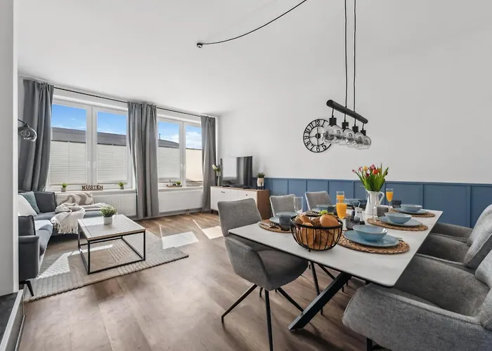 Luxury With Parking דירה *