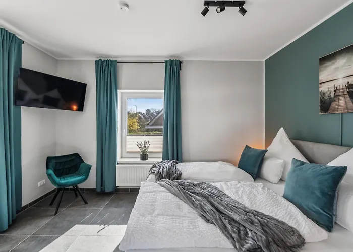 Luxury With Parking *